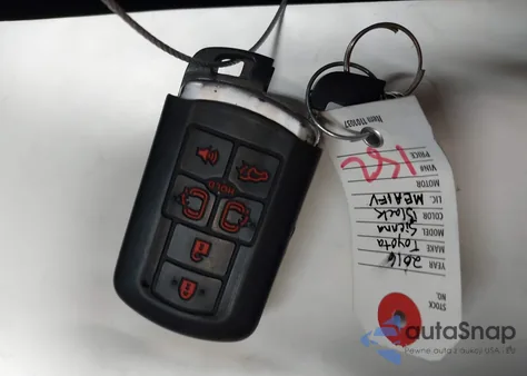 2016 Toyota Sienna Limited Premium 7 Passenger z USA, uszkodzony, nr VIN 5TDYK3DC2GS757749